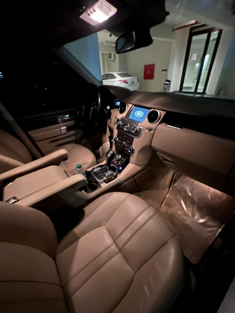 Dammam, Vehicles, Cars & Trucks , SAR 40000,  Land Rover LR4,  2013,  Automatic,  230000 KM,