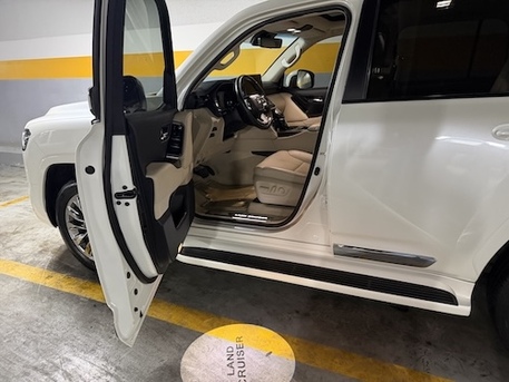 Al Andalus, Vehicles, Cars & Trucks , SAR 250000,  Toyota Land Cruiser 300 GXR-5,  2022,  Automatic,  50788 KM,    For Sale