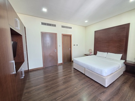 Juffair, Apartments, Flats, Houses & Villas, BHD 400/month,  Furnished,  2 BR,  130 Sq. Meter,  Modern Interior | Free Internet & Housekeeping | Balcony | Facilities | In New Juffair