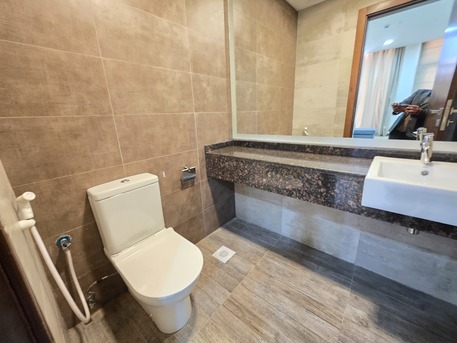 Juffair, Apartments, Flats, Houses & Villas, BHD 400/month,  Furnished,  2 BR,  130 Sq. Meter,  Modern Interior | Free Internet & Housekeeping | Balcony | Facilities | In New Juffair