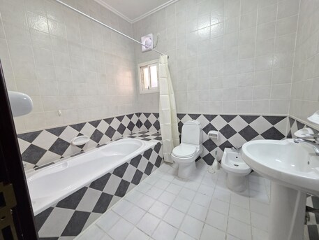 Juffair, Villas, BHD 750,  Furnished,  240 Sq. Meter,  Spacious Villa | 3 Bhk+Maid Room | Private Pool | Free Wifi | Fully Furnished