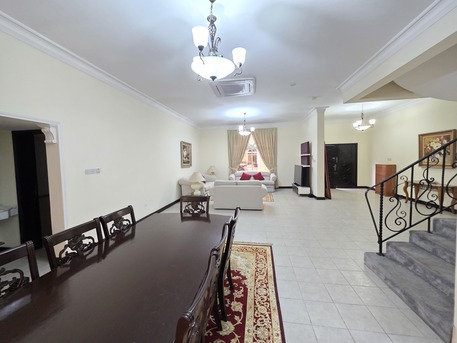 Juffair, Villas, BHD 750,  Furnished,  240 Sq. Meter,  Spacious Villa | 3 Bhk+Maid Room | Private Pool | Free Wifi | Fully Furnished