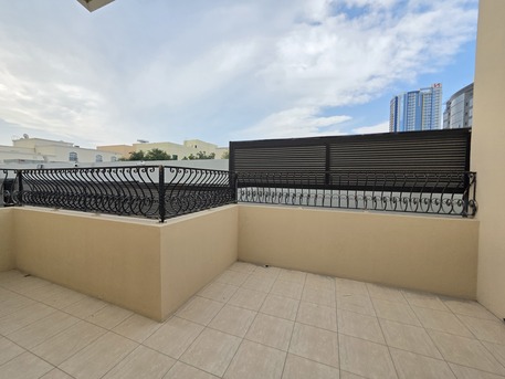 Juffair, Villas, BHD 750,  Furnished,  240 Sq. Meter,  Spacious Villa | 3 Bhk+Maid Room | Private Pool | Free Wifi | Fully Furnished