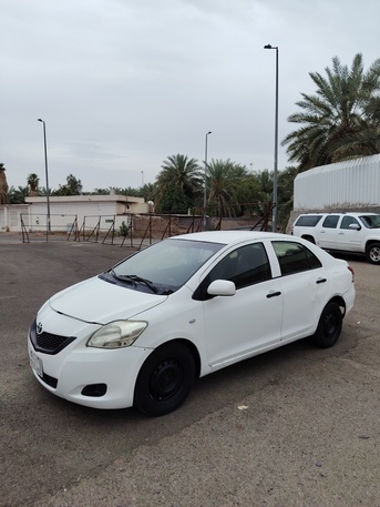 Madinah, Vehicles, Cars & Trucks , SAR 14000,  Toyota Yaris,  2012,  Manual,  40000 KM,