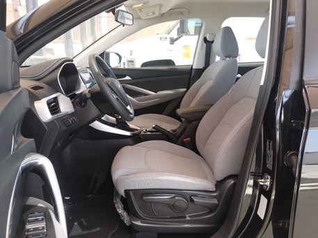 Jeddah, Vehicles, Cars & Trucks , SAR 62000,  Chevrolet Captiva,  2025,  Automatic,  2465 KM,   LT