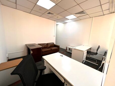 Dubai, Offices, AED 35000,  200 Sq. Feet,  Furnished Office For Rent-200 Sqft