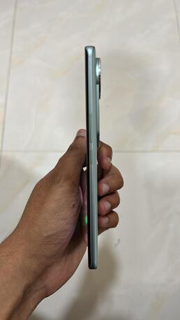 Arad, Mobile Phones, BHD 100,  Vivo V40 256 GB