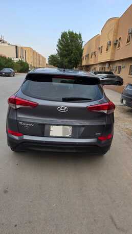 Riyadh, Vehicles, Cars & Trucks , SAR 48000,  Hyundai Tucson,  2016,  Automatic,  90000 KM,  SAR 48000, , , , ,