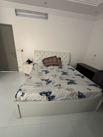 Riyadh, Furniture, SAR 850,  Used Bedroom Set For Sale &ndash; Good Condition