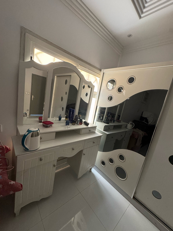 Riyadh, Furniture, SAR 850,  Used Bedroom Set For Sale &ndash; Good Condition