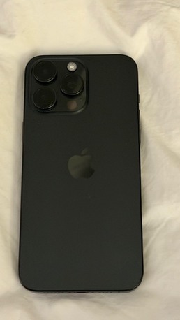 Riyadh, Mobile Phones, SAR 3200,  IPhone 15 Pro Max 256 GB With Airpods