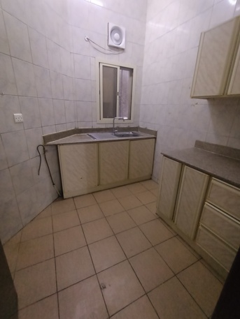 Gudaibiya, Apartments, Flats, Houses & Villas, BHD 220/month,  2 BR,  2 BHK Semi Furnished Spacious Flat For Rent In Gudaibiya With Electricity *35529070