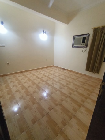 Gudaibiya, Apartments, Flats, Houses & Villas, BHD 200/month,  2 BR,  ***Semi Furnished Spacious 2 Bedroom Flat For Rent In Gudaibiya With Electricity *35529070