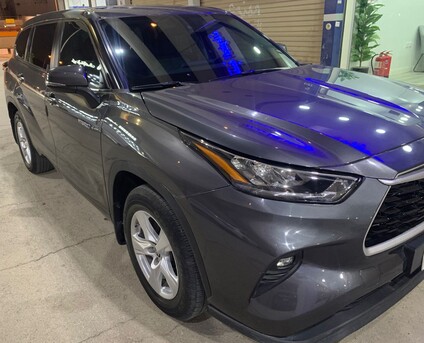 Riyadh, Vehicles, Cars & Trucks , SAR 100000,  Toyota Highlander Hybrid,  2023,  Automatic,  25000 KM,   Low Mileage