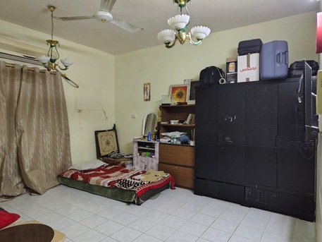 Al Wizarat, Rooms for Rent, SAR 1200/month,  Furnished,  1 Big Furnished Room = 2 Bed Space For Rent