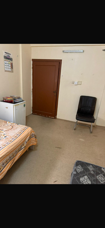 Al Wizarat, Rooms for Rent, SAR 700/month,  Semi-furnished Single Room Available For Rent 700 Only