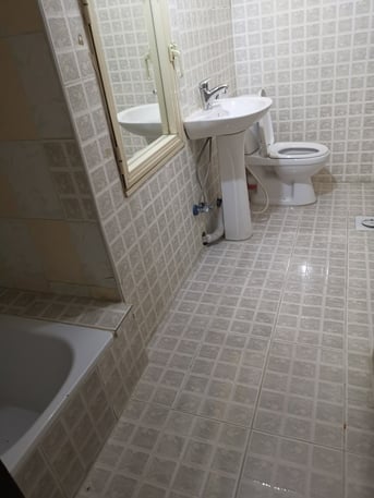 Kuwait City, Apartments, Flats, Houses & Villas, KWD 170/month,  Furnished,  1 BR,  Studios  One Bedroom Furnitured All Included Free Wifi Security  Quite. Location