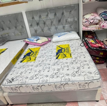 Jeddah, Furniture, SAR 350,  Medium Size Beds New