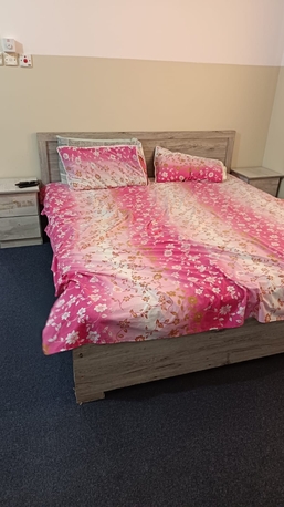 Jeddah, Household Items, SAR 1,  Double Bed & Single Beds, Wardrobe Dresser