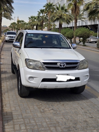 Riyadh, Vehicles, Cars & Trucks , SAR 38000,  Toyota Fortuner,  2008,  Automatic,  375000 KM,   GX 4 Cylinder Single Owner In Showroom Condition