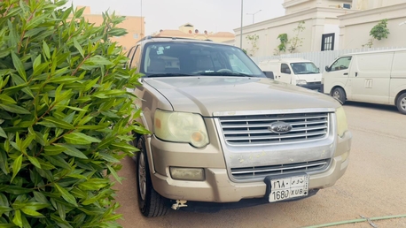 Riyadh, Vehicles, Cars & Trucks , SAR 12000,  Ford Explorer,  2007,  1 KM,
