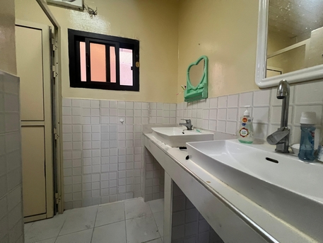 Zinj, Apartments, Flats, Houses & Villas, BHD 190/year,  1 BR,  EXCELLENT SPACIOUS STUDIO UNLIMITED EWA ZINJ NEAR HIGHWAY | HOUSEKEEPING | WIFI