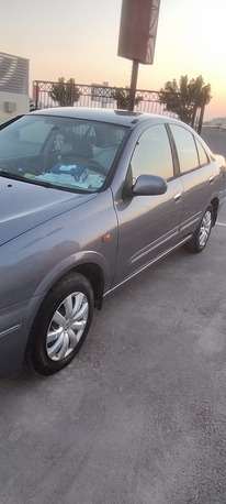 Manama, Vehicles, Cars & Trucks , BHD 1050,  Nissan Sunny,  2005,  Automatic,  200000 KM,