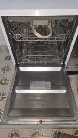Al Thuqbah, Appliances, SAR 1,  Dishwasher For Sale