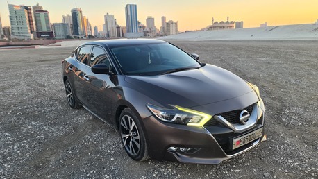 Juffair, Vehicles, Cars & Trucks , BHD 2650,  Nissan Maxima,  2016,  Automatic,  155000 KM,    Perfect Condetion Clean Car