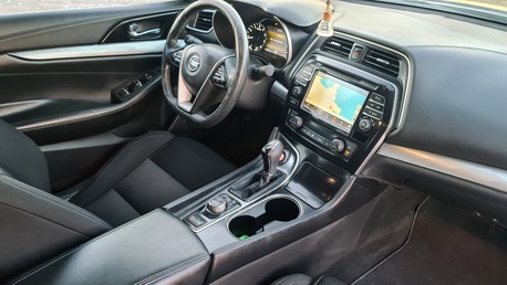 Juffair, Vehicles, Cars & Trucks , BHD 2650,  Nissan Maxima,  2016,  Automatic,  155000 KM,    Perfect Condetion Clean Car