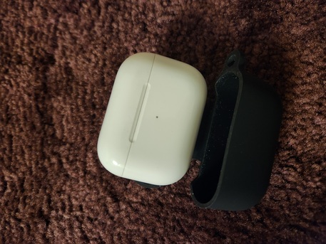 Jeddah, Mobile Phones, SAR 500,  Apple Airpods Pro