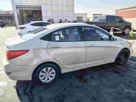 Riyadh, Vehicles, Cars & Trucks , SAR 22000,  Hyundai Accent,  2016,  Automatic,  290000 KM,