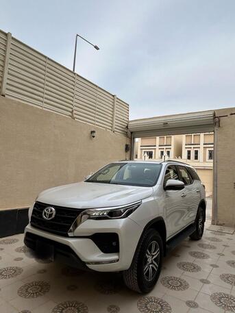 Riyadh, Vehicles, Cars & Trucks , SAR 120000,  TOYOTA FORTUNER,  2023,  Automatic,  55 KM,  VX 6 CYLINDER 5=-