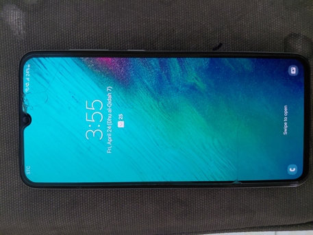 Riyadh, Mobile Phones, SAR 300,  Samsung Galaxy A70 1st Generation For Sale