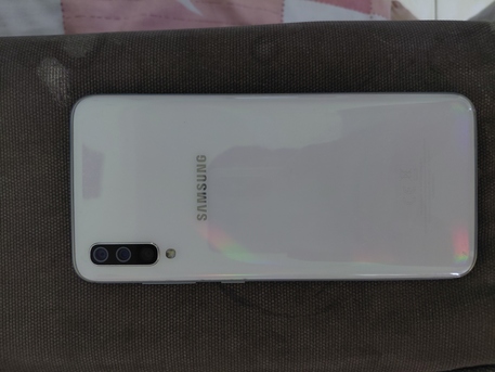 Riyadh, Mobile Phones, SAR 300,  Samsung Galaxy A70 1st Generation For Sale
