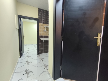 Manama, Apartments, Flats, Houses & Villas, BHD 130/year,  1 BR,  Ras Ruman:- Studio Flat On Rent With Split Ac & Unlimited Ewa..