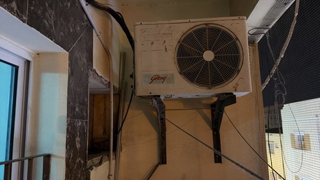 Salmaniya, Air Conditioners, BHD 40,  Split Ac 1.5 Tons