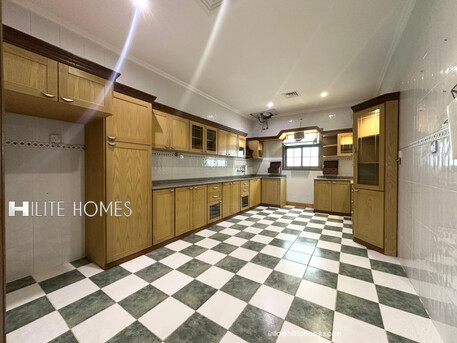 Kuwait City, Apartments, Flats, Houses & Villas, KWD 650/month,  3 BR,  Spacious Three Bedroom Apartment For Rent In Qortuba