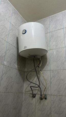 Riyadh, Furniture, SAR 100,  Am Planning To Sell Home Items Due Place Shifting ,which Used Only 2 Month While Umra Time