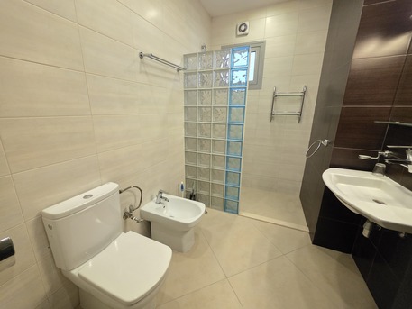 Juffair, Apartments, Flats, Houses & Villas, BHD 350/month,  Furnished,  2 BR,  140 Sq. Meter,  Sea View | Extremely Spacious | Luxury Flat | Facilities | In New Juffair