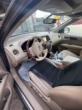 Riyadh, Vehicles, Cars & Trucks , SAR 26000,  Nissan Pathfinder Platinum,  2014,  Automatic,  232765 KM,