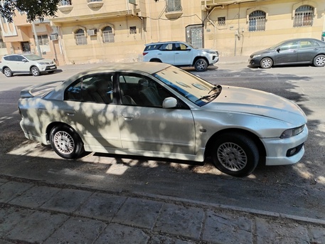 Dammam, Vehicles, Cars & Trucks , SAR 8000,  Mitsubishi Gallant,  2005,  Manual,  00 KM,    Sale