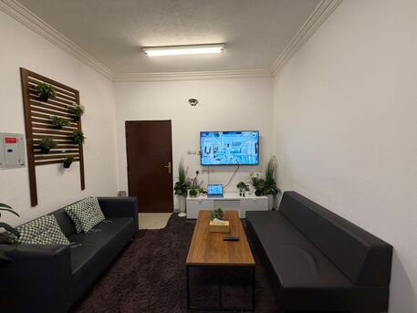 Riyadh, Apartments, Flats, Houses & Villas, SAR 1000/month,  1 BR,  440 Sq. Meter,  Looking For The Flatmate\roommate