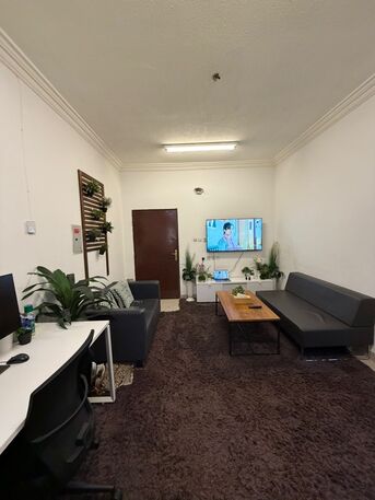 Riyadh, Apartments, Flats, Houses & Villas, SAR 1000/month,  1 BR,  440 Sq. Meter,  Looking For The Flatmate\roommate