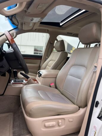 Riffa, Vehicles, Cars & Trucks , BHD 8900,  TOYOTA LAND CRUISER GXR V8 2012 WHITE,  2012,  Automatic,  400000 KM,
