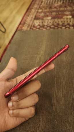 Riyadh, Mobile Phones, SAR 800,  Iphone SE 2022 (3rd Generation) - 256GB