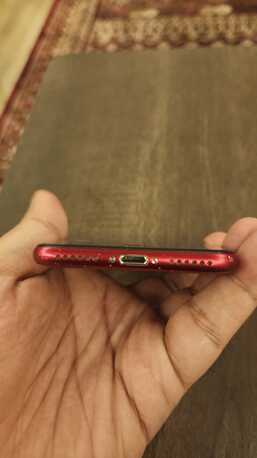 Riyadh, Mobile Phones, SAR 800,  Iphone SE 2022 (3rd Generation) - 256GB