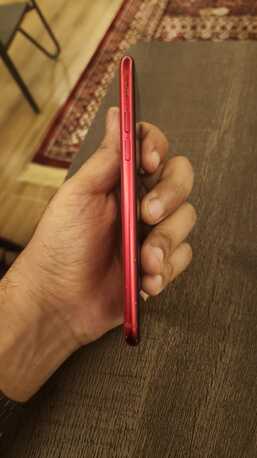 Riyadh, Mobile Phones, SAR 800,  Iphone SE 2022 (3rd Generation) - 256GB