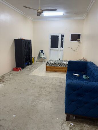 Jizan, Rooms for Rent, SAR 800/month,  Furnished,  Furnished Room Available For Bachelor (Family Apartment)