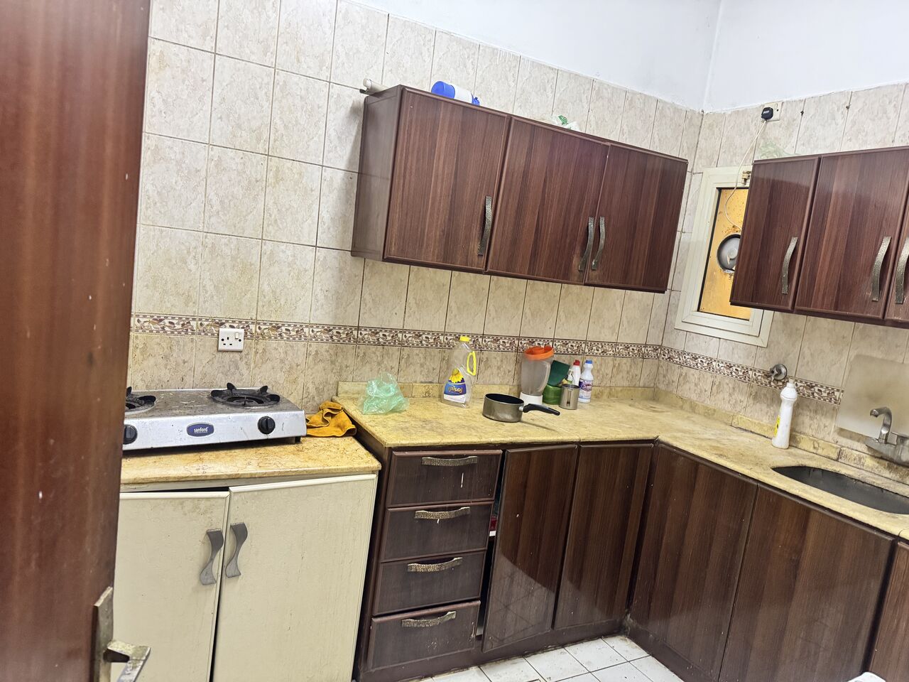 Jizan, Rooms for Rent, SAR 750/month,  Furnished,  🏠 ROOM AVAILABLE FOR BACHELOR – FAMILY APARTMENT